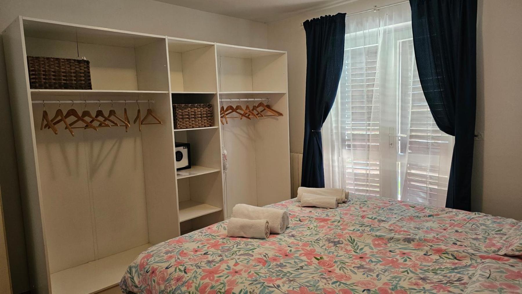 Apartments Gabriela Porec Ruang foto