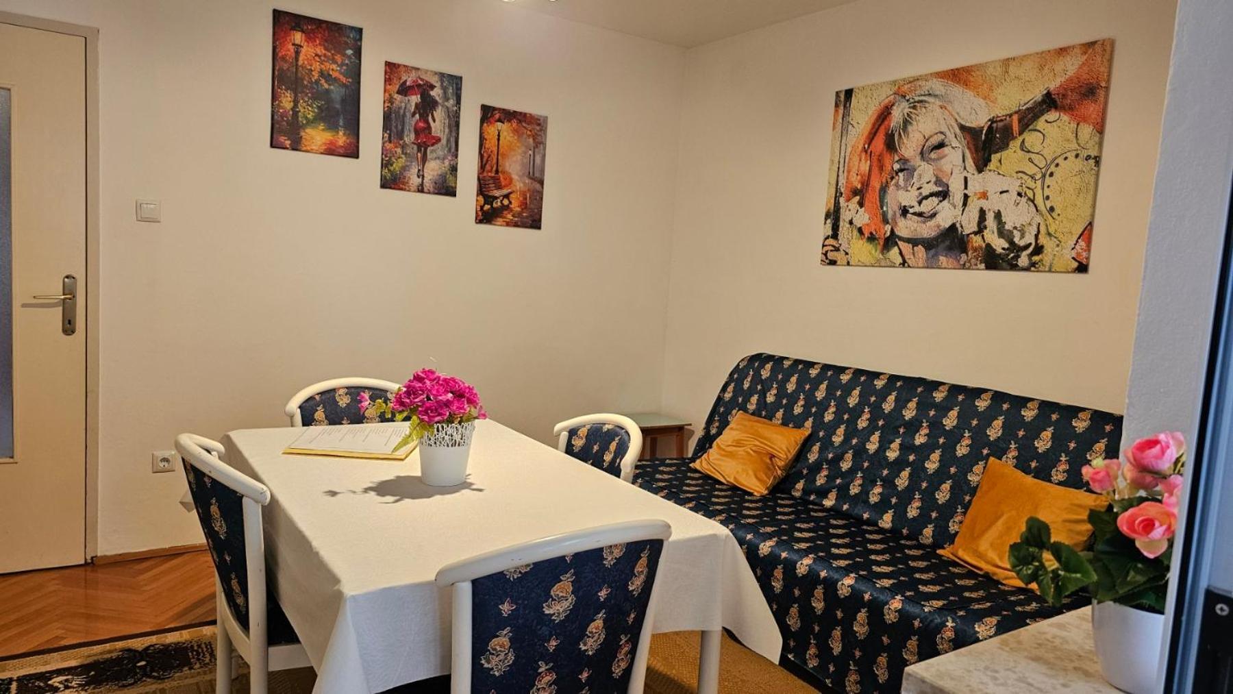 Apartments Gabriela Porec Ruang foto